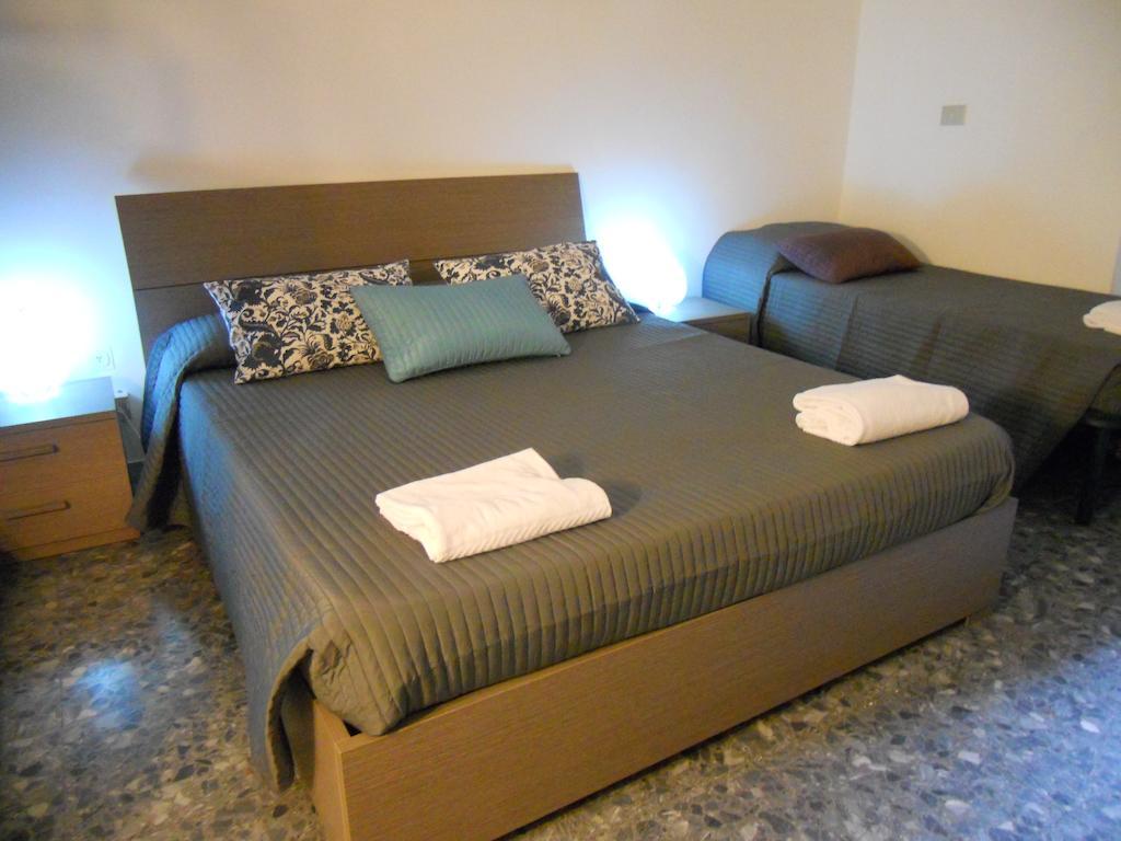 Aloha Rome 2 — Foto 1
